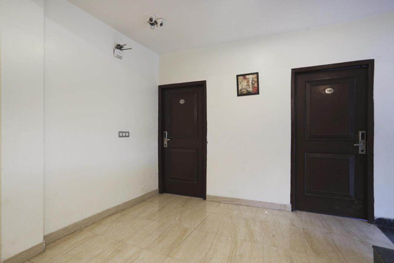 Hotel Capital O The Nest Expo Near Pvr Ansal Plaza Greater Noida Exterior foto